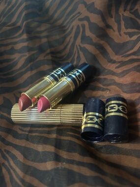Estee Lauder Duo Lipstick Set in Rose and Mauve